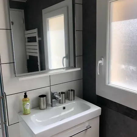 Maisonnette Avec Jardin, Thermal, Artem Nancy
