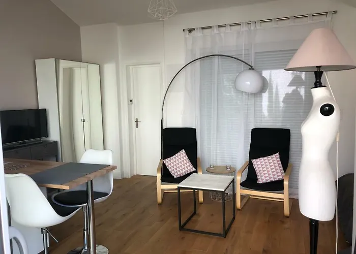 Maisonnette Avec Jardin, Thermal, Artem Nancy